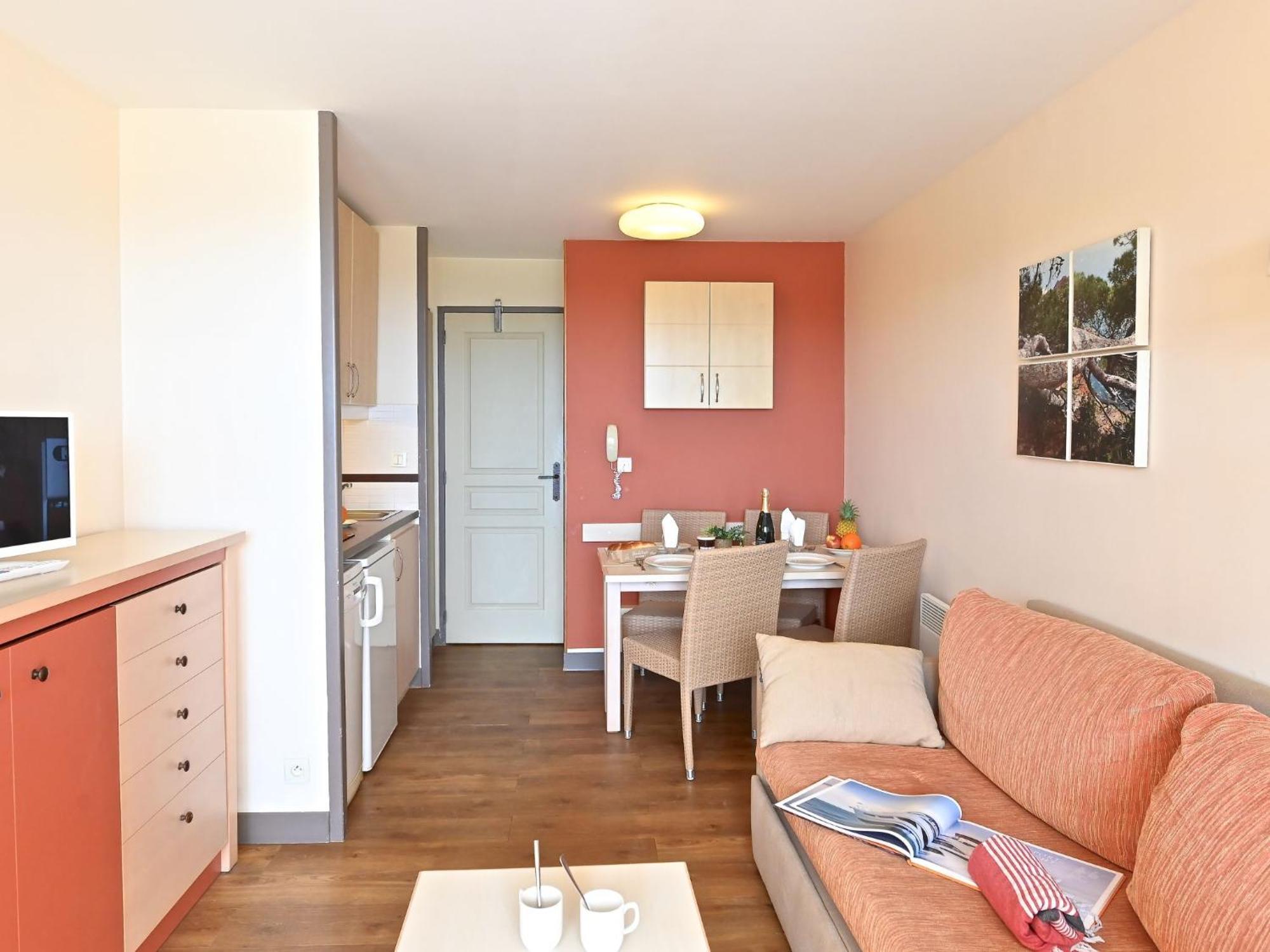 Apartment Village Cap Esterel - Le Village-76 By Interhome Saint-Raphaël Exteriör bild