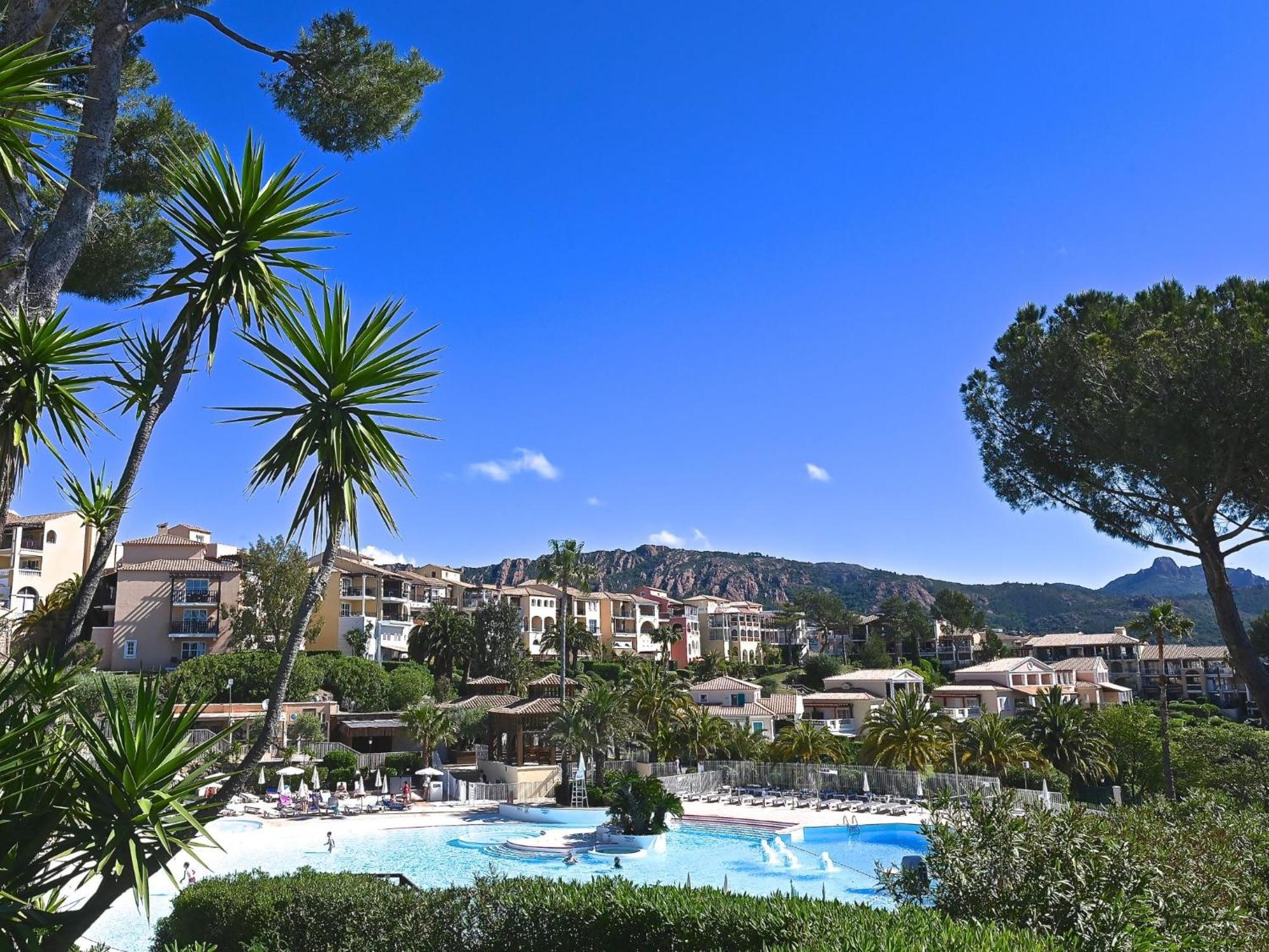 Apartment Village Cap Esterel - Le Village-76 By Interhome Saint-Raphaël Exteriör bild